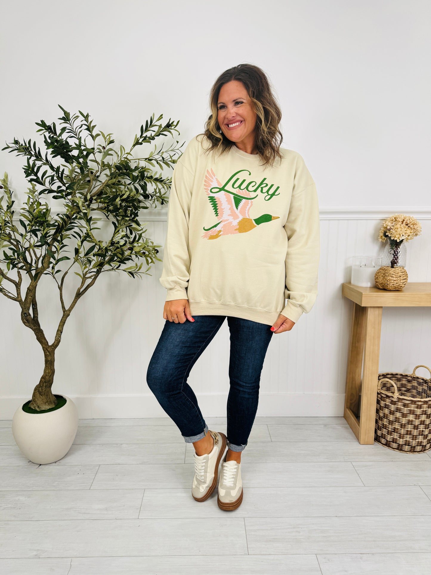 Lucky Mallard Duck Graphic Crewneck Sweatshirt
