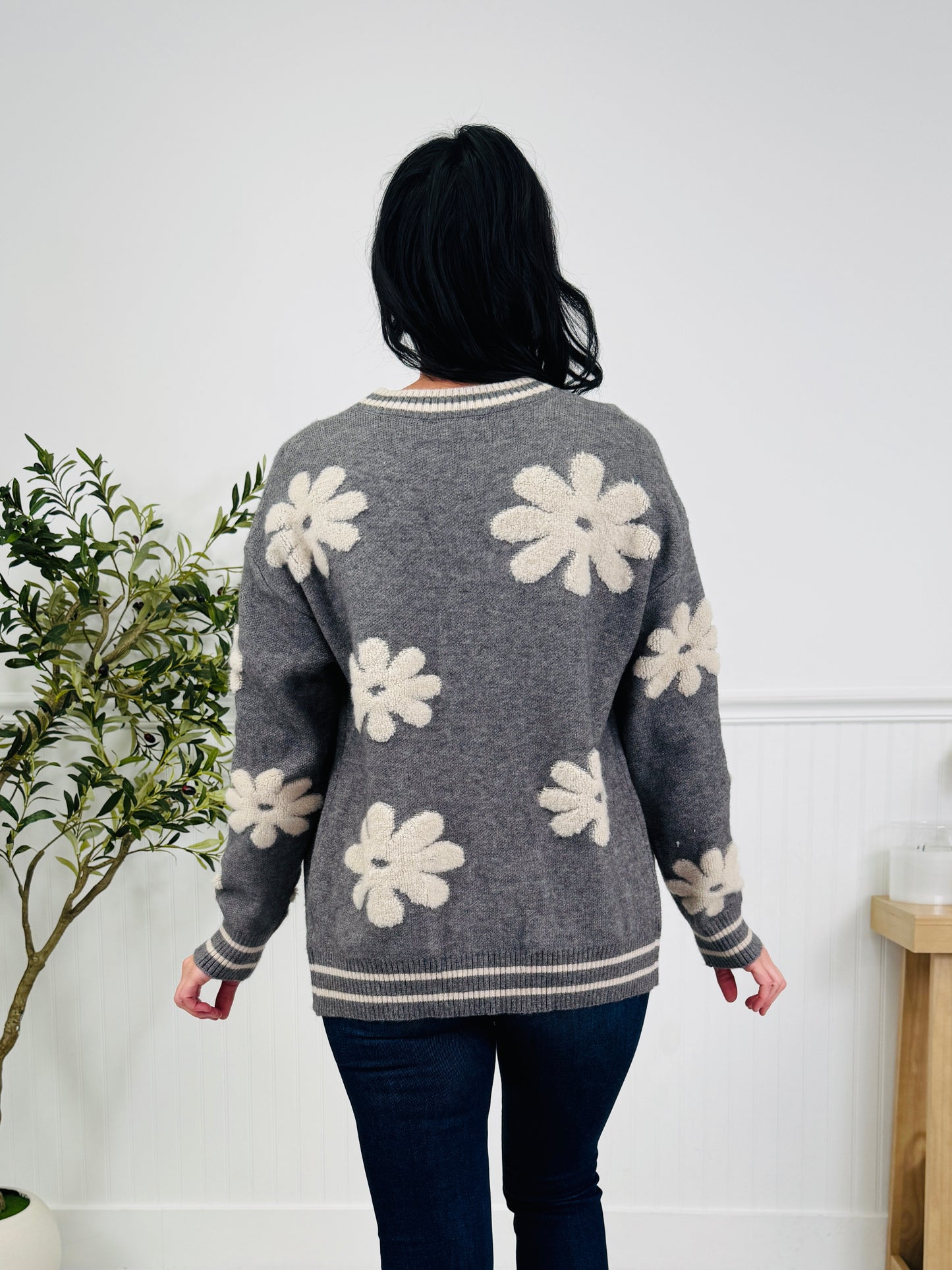 Daisy Chain Cardigan In Pebble