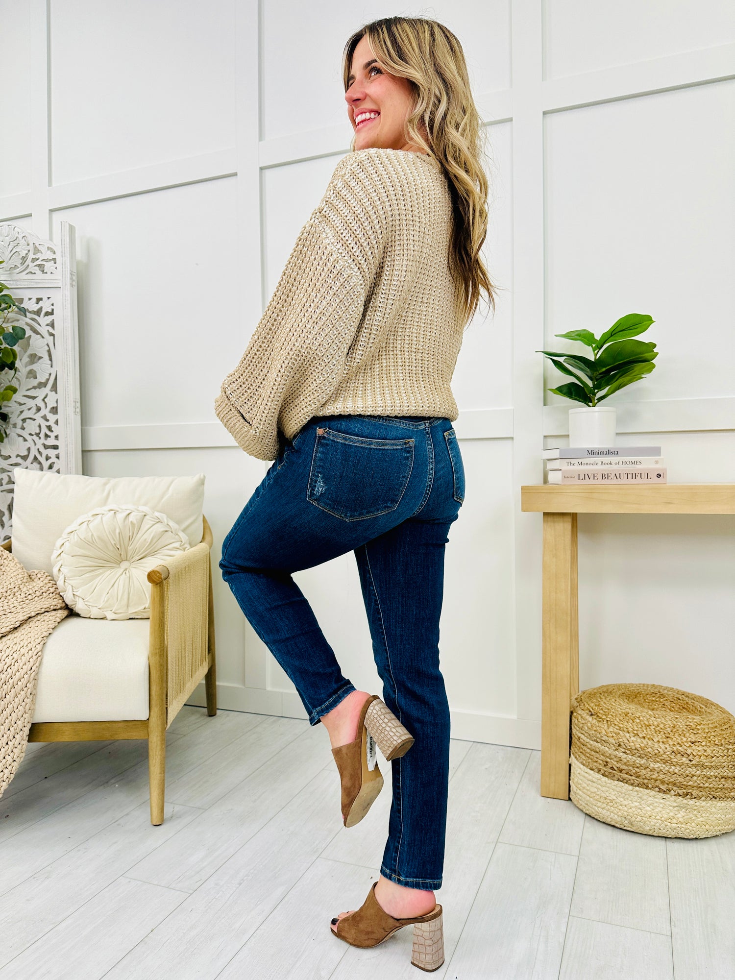 Chic Denim Blue Jeans Size 24 (Plus) - 64% off | thredUP Chic Denim Blue Jeans Size 24 (Plus) - 64% off | thredUP