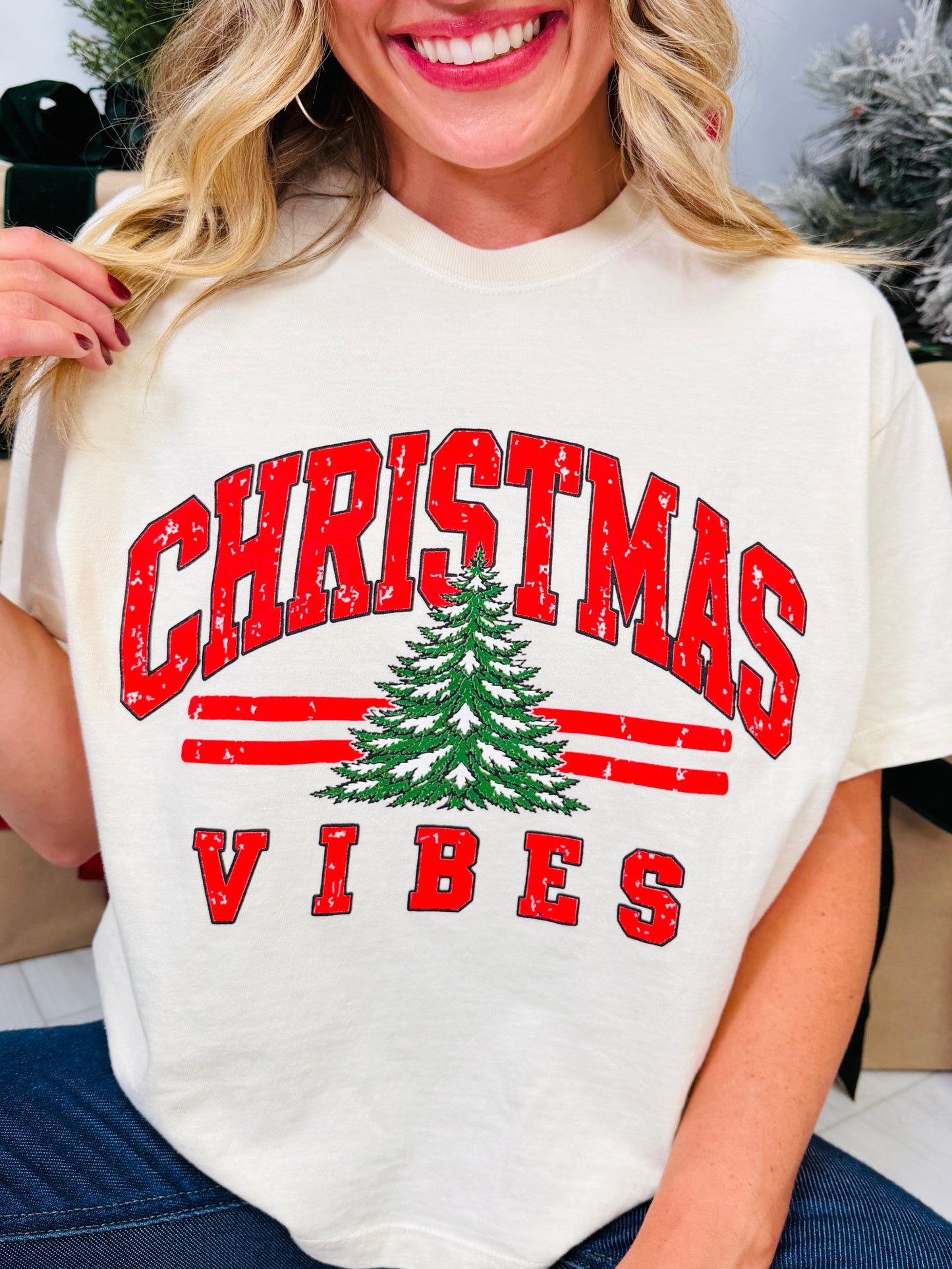 Christmas Vibes Boxy Graphic Tee