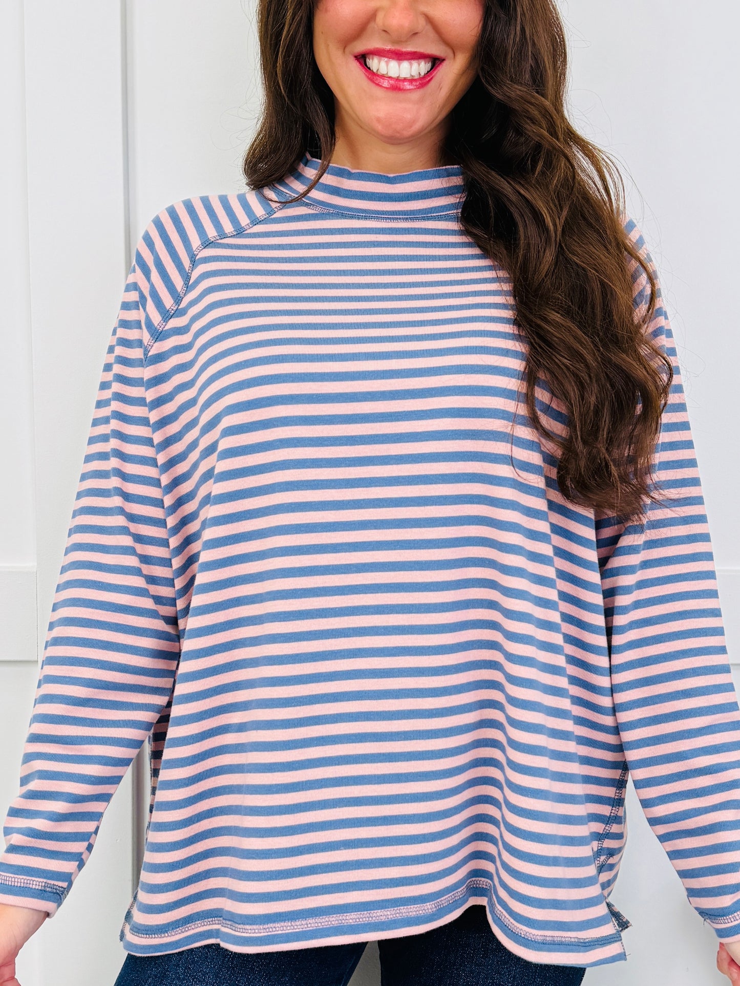 Good Days Top In Dusty Blue/Dusty Blush